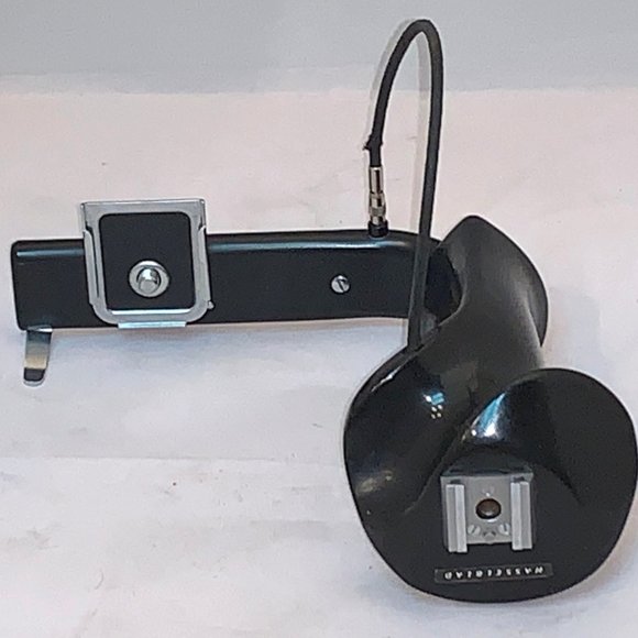 SOLD Hasselblad Flash Gun Bracket #45020